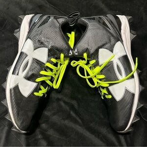Under Armour Mens Football Cleats, US11